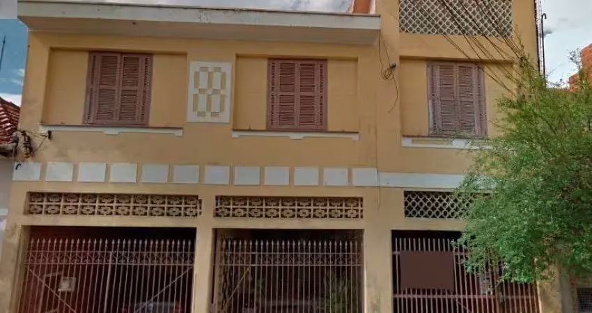 Casa com 12 quartos à venda na Rua Quinze de Novembro, Alto, Piracicaba