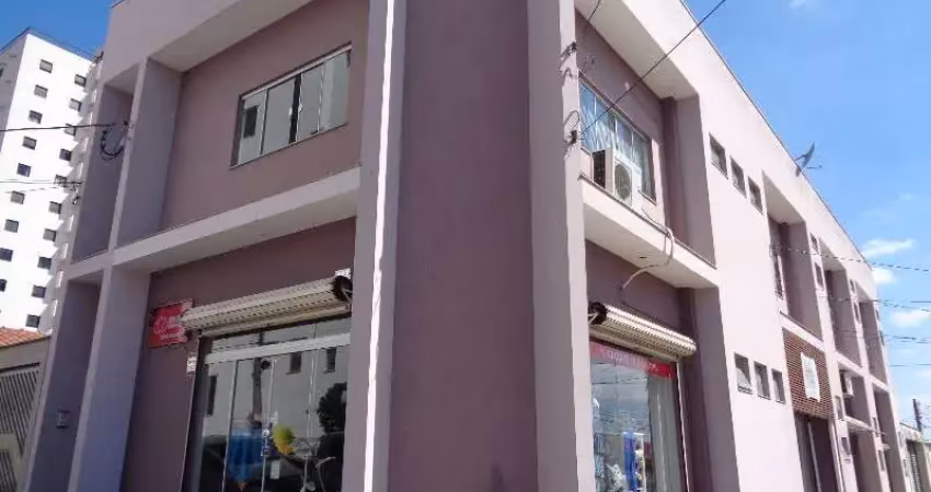 Casa comercial para alugar na Rua Dez de Novembro, São Judas, Piracicaba