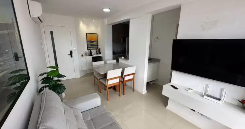 Lindo apartamento em uma região privilegiada, andar alto e vista livre.