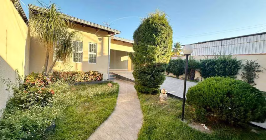 Casa para venda em caldas novas, bandeirante, 3 dormitórios, 2 suítes, 3 banheiros, 4 vagas