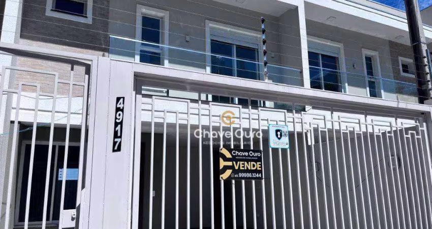 Sobrado com 3 dormitórios à venda, 120 m² por R$ 768.000,00 - Canadá - Cascavel/PR