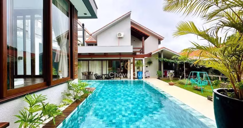 Sobrado altíssimo padrão com suíte com closet + 3 quartos, piscina e hidromassagem à venda por R$2.500.000,00 - Jardim La Salle - Toledo/PR