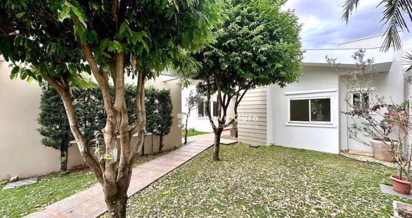 Casa com 3 dormitórios à venda, 215 m² por R$ 1.100.000,00 - Centro - Toledo/PR