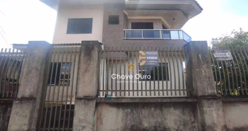 Sobrado à venda, 201 m² por R$ 790.000,00 - Pioneiros Catarinenses - Cascavel/PR