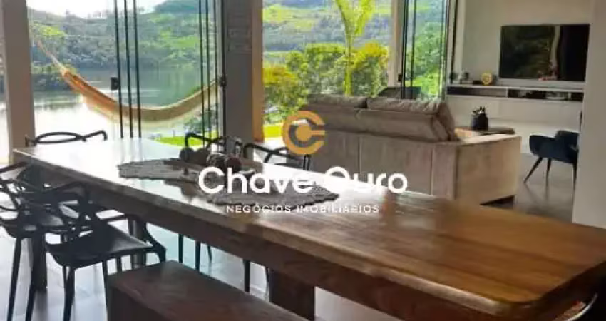 Casa com 3 quartos à venda no FMJ3+C7, Boa Vista da Aparecida 