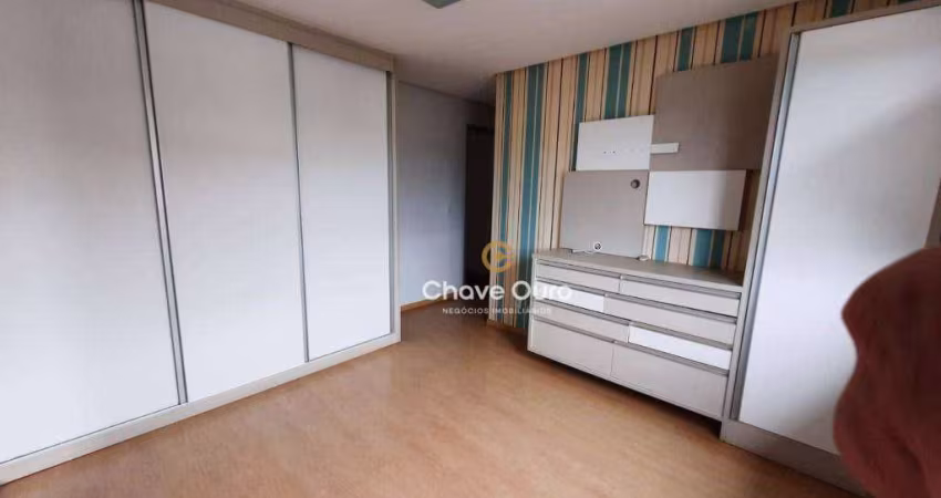 Apartamento Central com Suite