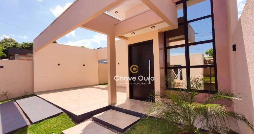 Casa com 3 dormitórios à venda, 114 m² por R$ 530.000,00 - Panorama - Toledo/PR