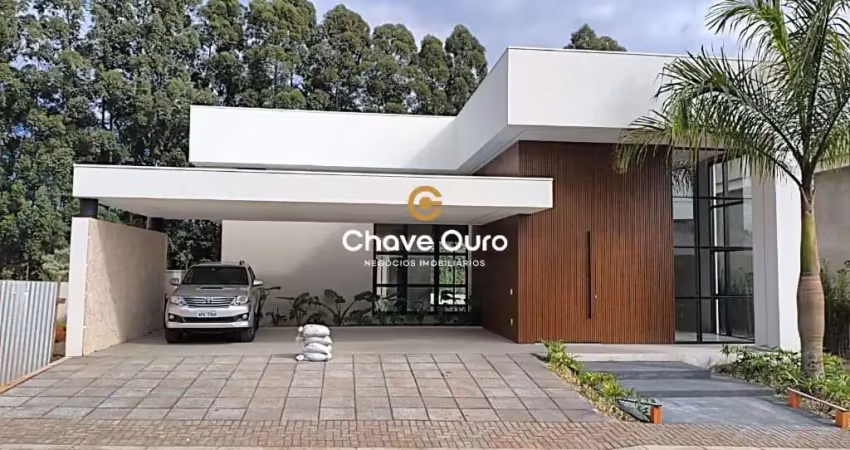 Casa em condomínio fechado com 4 quartos à venda no Recanto Tropical, Cascavel 