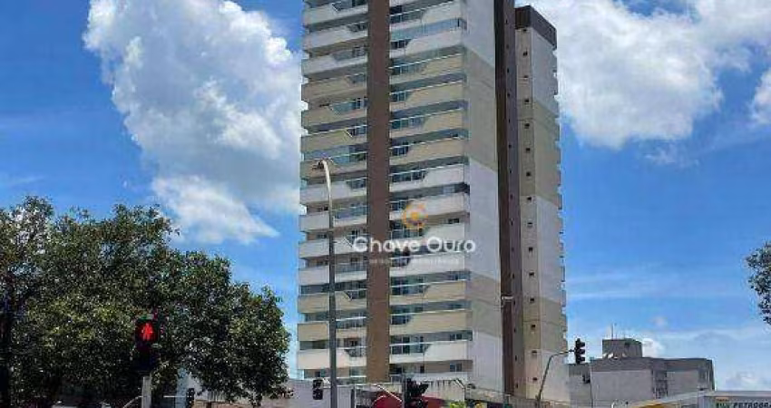 Apartamento com 3 dormitórios à venda, 106 m² por R$ 729.000,00 - Centro - Cascavel/PR