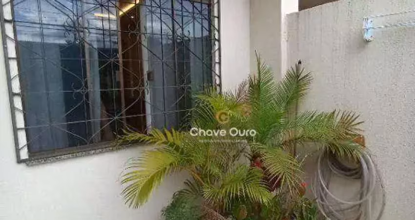 Sobrado com 3 dormitórios à venda, 88 m² por R$ 450.000,00 - Parque São Paulo - Cascavel/PR