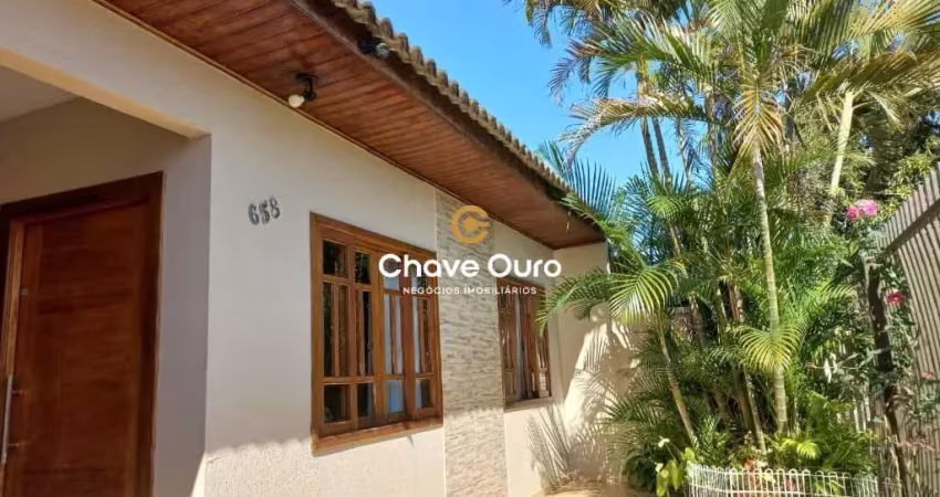Casa com 3 quartos à venda na Vila Tolentino, Cascavel 