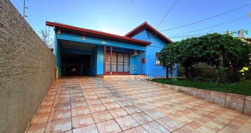 Casa com 3 dormitórios à venda, 230 m² por R$ 1.200.000 - Neva - Cascavel/PR