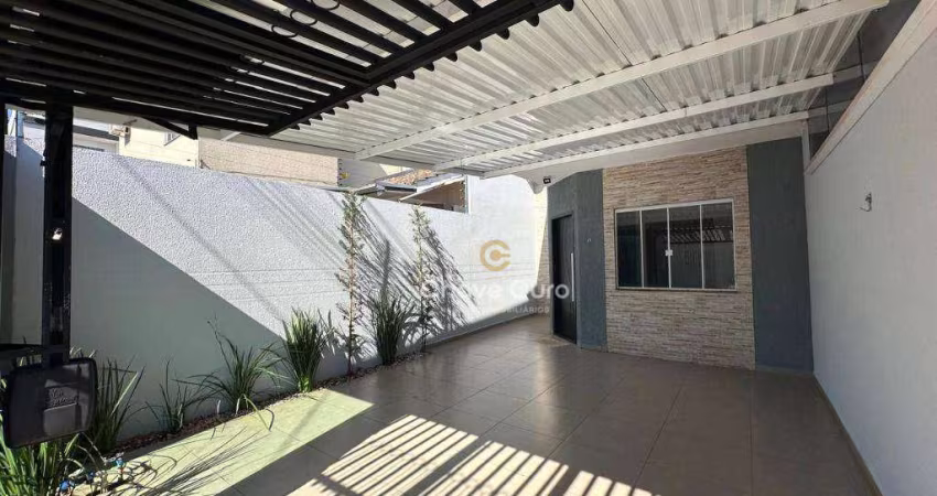 Casa semi-mobiliada com 02 quartos no Esmeralda