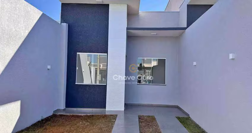 CASA A VENDA COM 3 QUARTSO NO JD. PINHEIRINHO