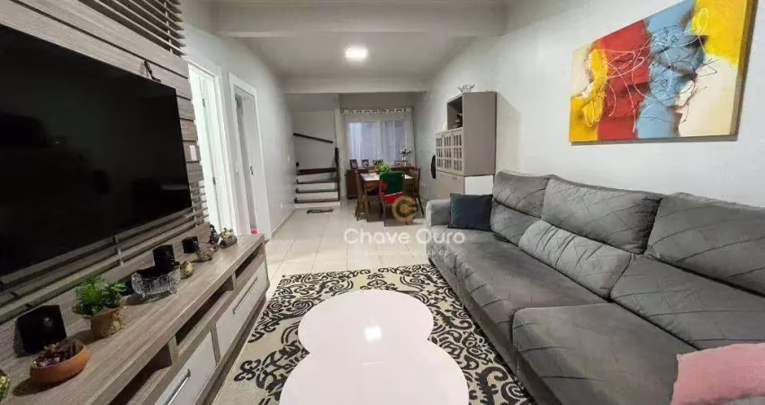 Casa com 3 quartos à venda no Centro, Cascavel 