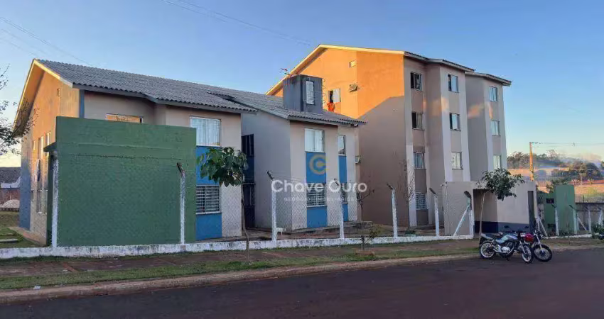 Apartamento com 2 dormitórios à venda, 47 m² por r$ 195.000,00 - interlagos - cascavel/pr