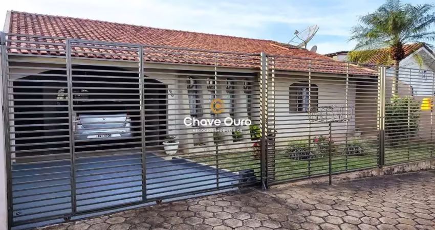 Casa com 2 quartos à venda no Parque Verde, Cascavel 