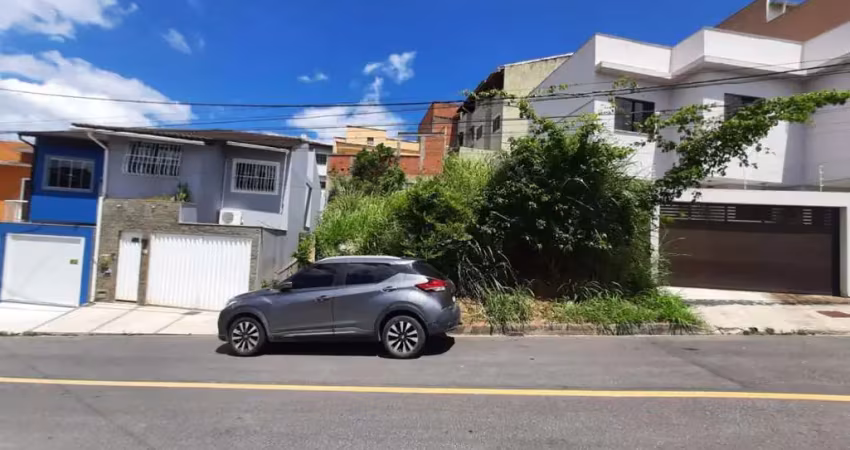 Terreno à venda na Avenida Berta Fernandes Martins Antunes, Jardim Vitória, Macaé