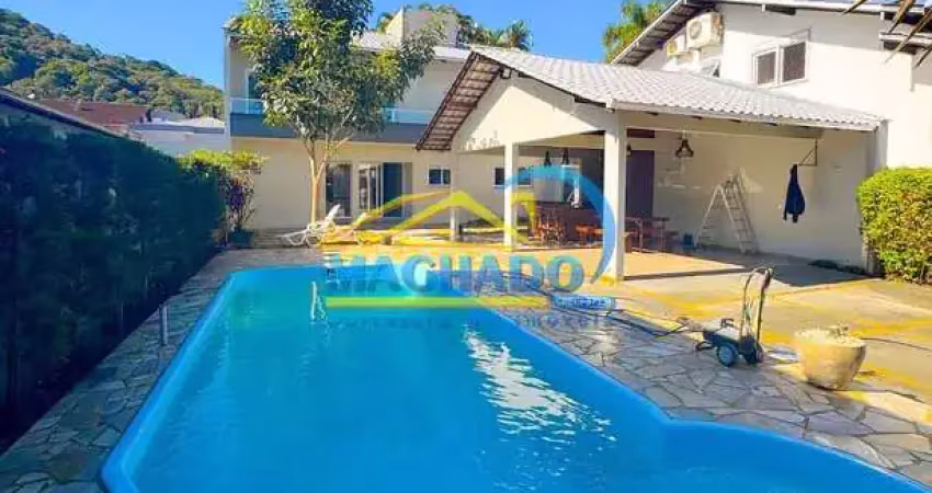 Seu novo lar no saguaçu: sobrado com suíte, closet e área de lazer!