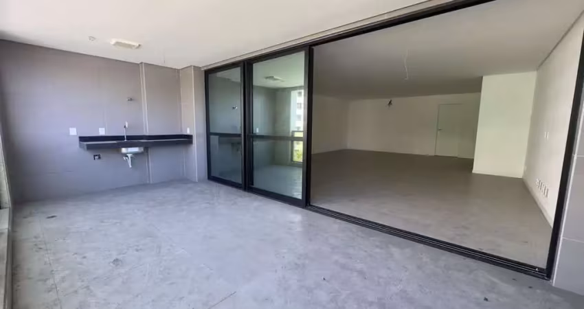 Apartamento de luxo edf. giardini: 227m² na cobiçada ponta verde!