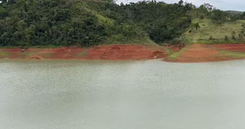 Terreno à venda no Centro, Igaratá 