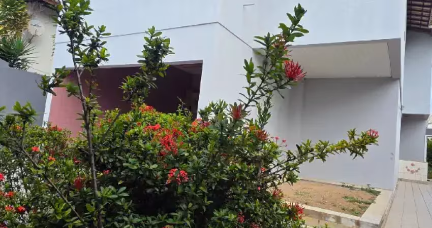 Casa com 3 quartos à venda na Rua Guaraçaima, 22, Piatã, Salvador