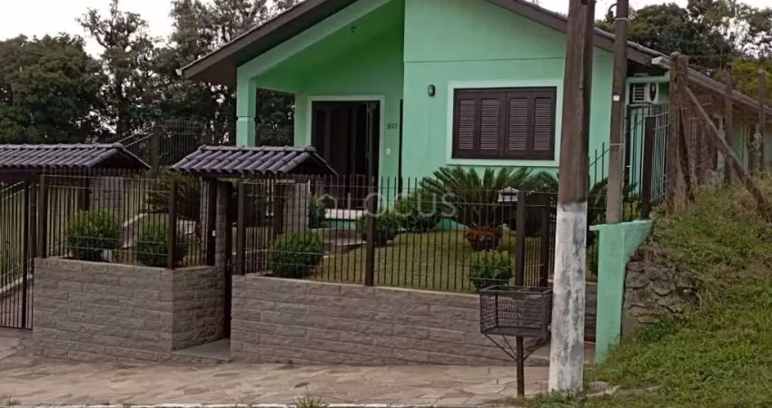Casa com 3 quartos à venda na Rua Expedicionário Alberto Nazareno Ceratti, 922, Triângulo, Carlos Barbosa