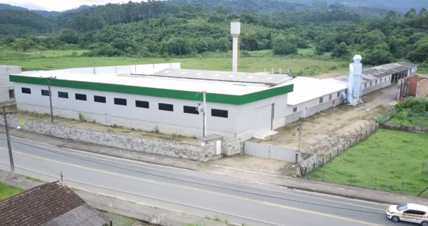 Alugo e vendo complexo industrial com equipamentos (3.765,08m²) - indaial