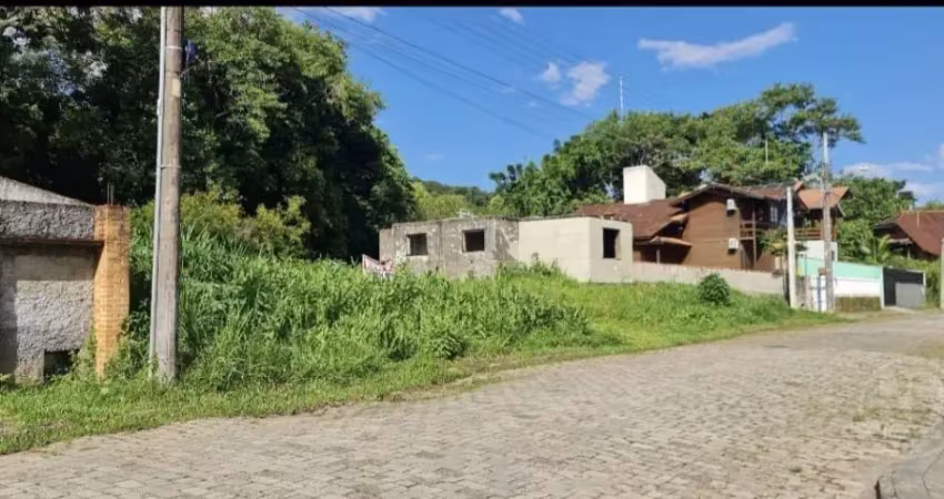 Vendo terreno plano e amplo - no bairro vorstadt em blumenau