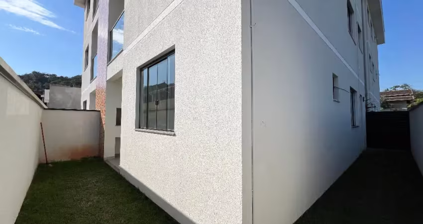 Apartamento com quintal privativo no salto do norte - blumenau/sc