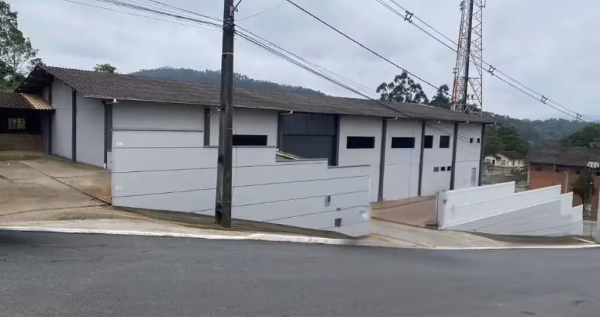 Alugo excelente galpão com 850m², bairro encano - indaial