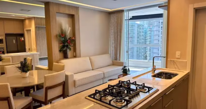 Vendo ótimo apartamento mobiliado e equipado, bairro: meia praia - itapema