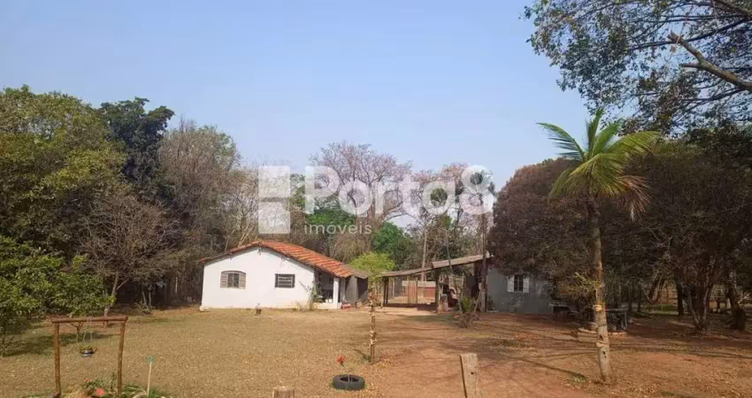 Chácara / sítio com 2 quartos à venda na Vilibaldo Urias Gomes, 301, Estância Jockey Clube, São José do Rio Preto
