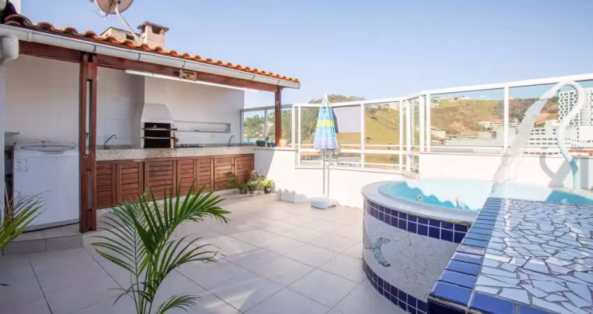 Cobertura três quartos à venda no bom clima com piscina e churrasqueira juiz de fora-mg