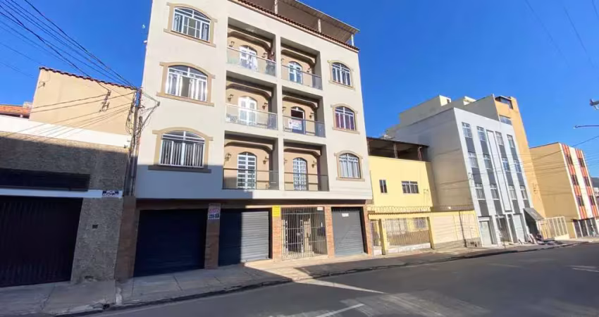 Excelente apartamento de 3 quartos com suíte e vaga de garagem no bairu juiz de fora mg