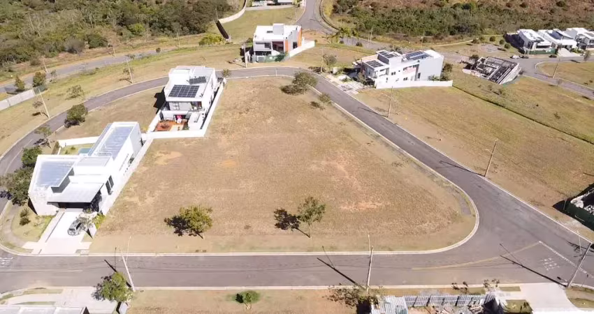 Terreno plano com 679m2 à venda no alphaville juiz de fora