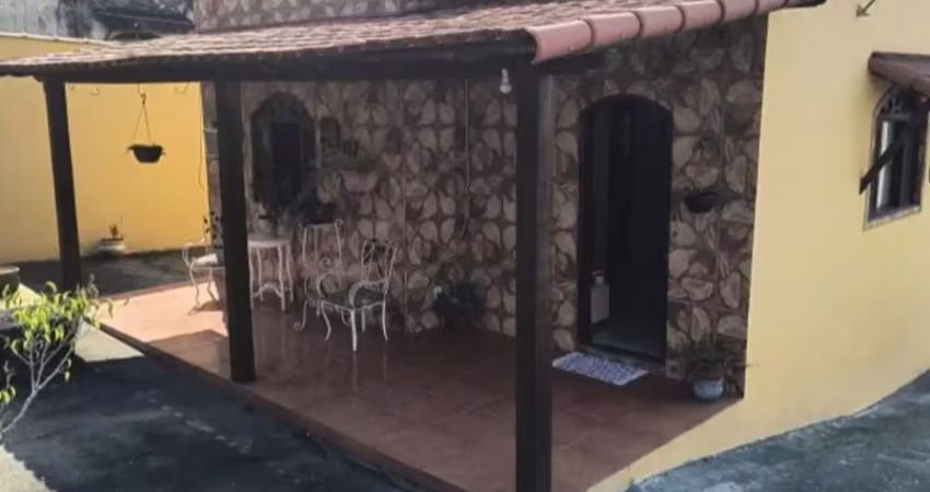 Casa ampla reformada à venda no mutuá – são gonçalo | terreno de 430m²