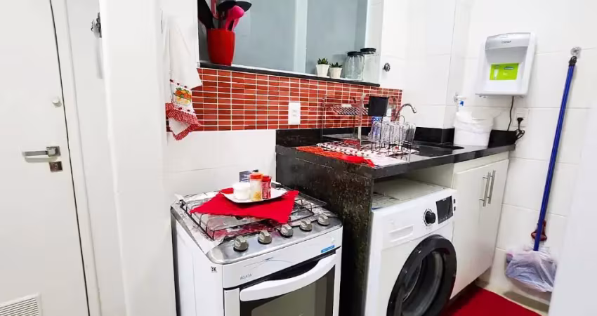 Apartamento reformado e mobiliado no centro de niterói