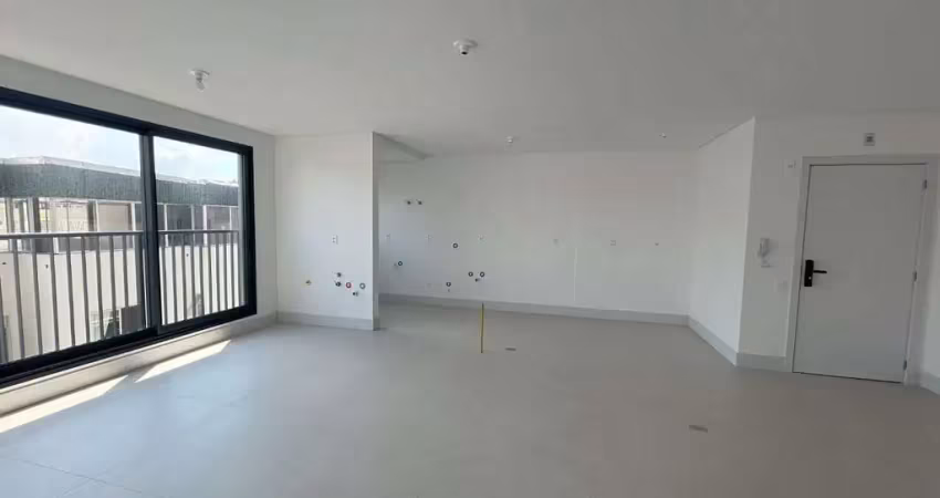 Apartamento com 3 suítes no condomínio d/mys home- estreito/sc