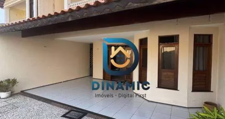 Casa em condomínio fechado com 4 quartos à venda na Rua Escrivão Azevedo, Cidade dos Funcionários, Fortaleza