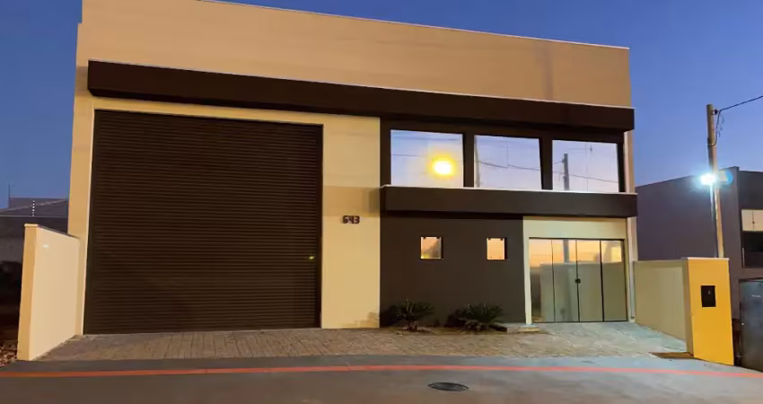 Amplo barracão/galpão comercial em região estratégica com estrutura completa