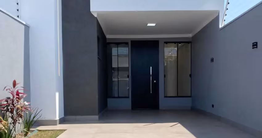Linda casa no jardim são paulo, com acabamento diferenciado.