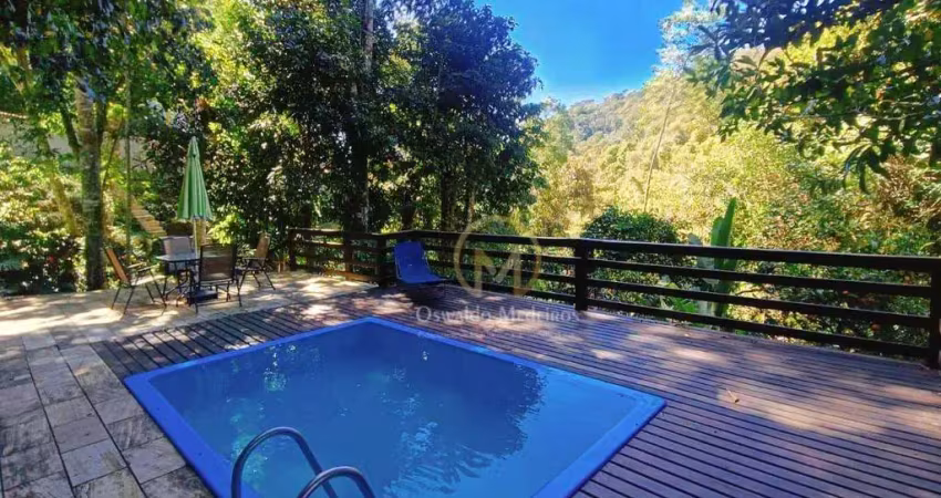 Casa em condomínio fechado com 2 quartos à venda na Rua Carvalho Júnior, Corrêas, Petrópolis