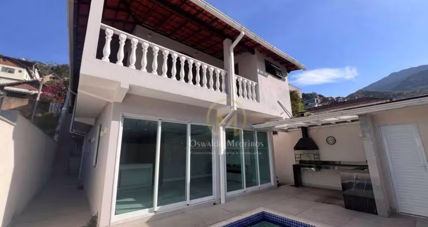 Oportunidade única – três imóveis em construção nova