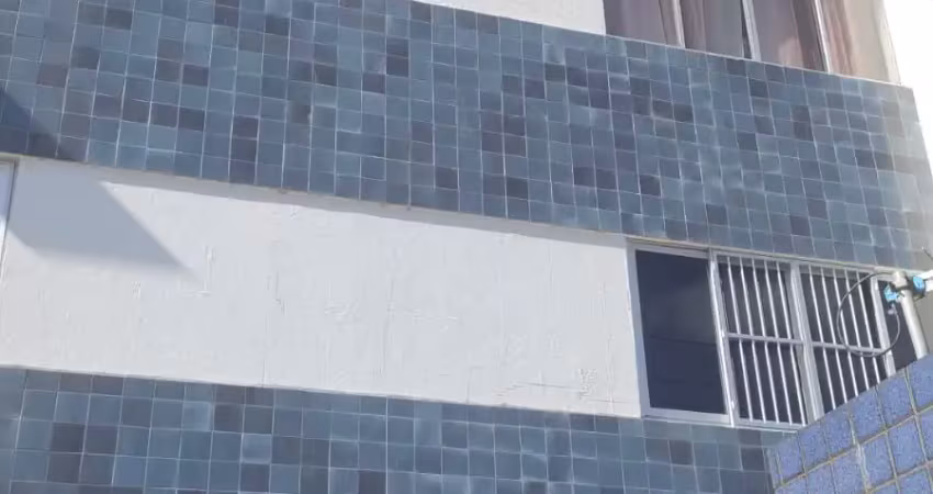 Alugo apartamento de 3 quartos em brotas, próximo a entrada do acupe de brotas, excelente localização!