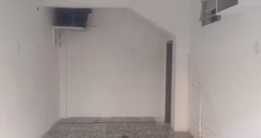 Alugo ótimo ponto comercial na principal rua de luis anselmo