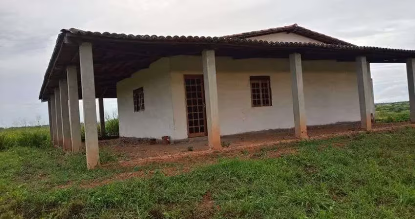 Chácara / sítio com 3 quartos à venda no Centro, Monte Alegre 