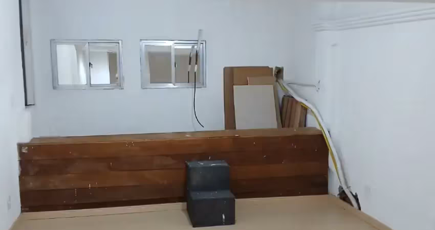 Sala comercial à venda na Cacuia, Rio de Janeiro 