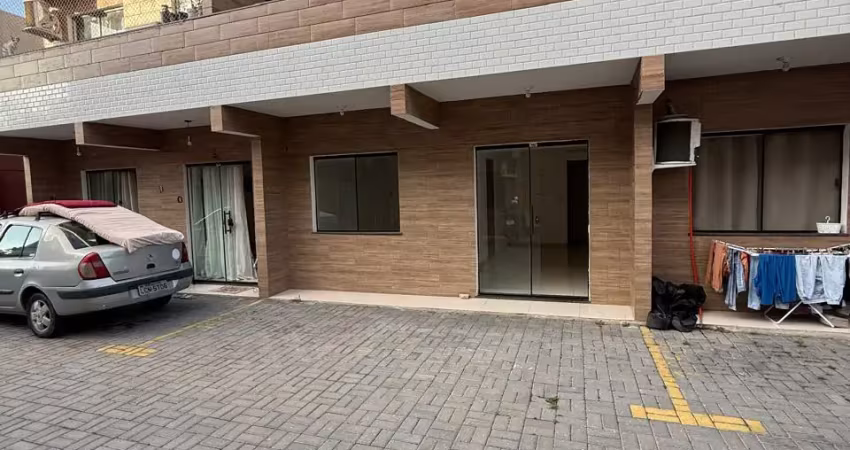 Excelente apartamento térreo para locação fixa no centro de são pedro