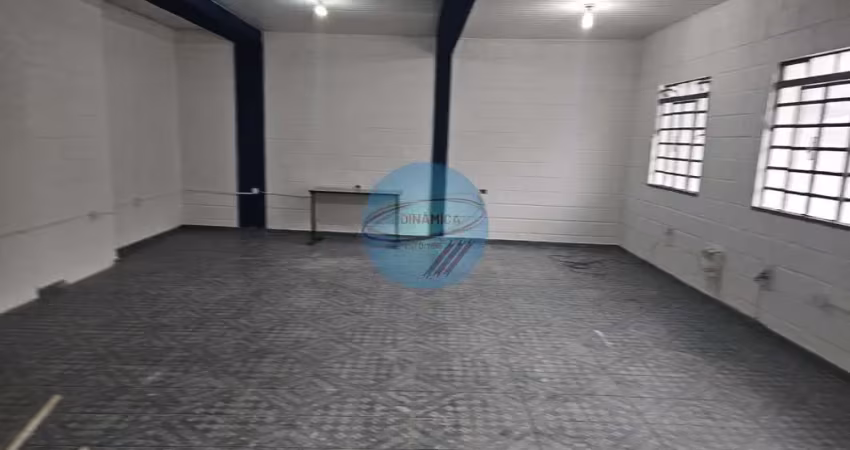 Casa com 3 quartos para alugar no Jardim Das Palmeiras, Juquitiba 